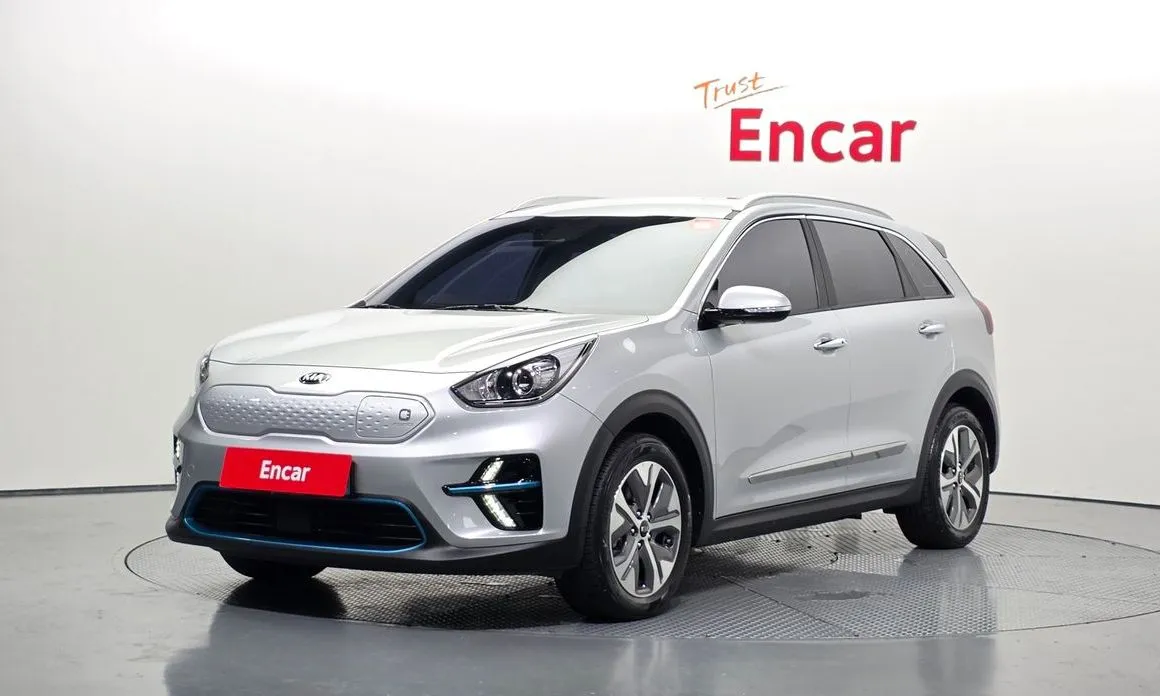 Kia Niro — фото 1