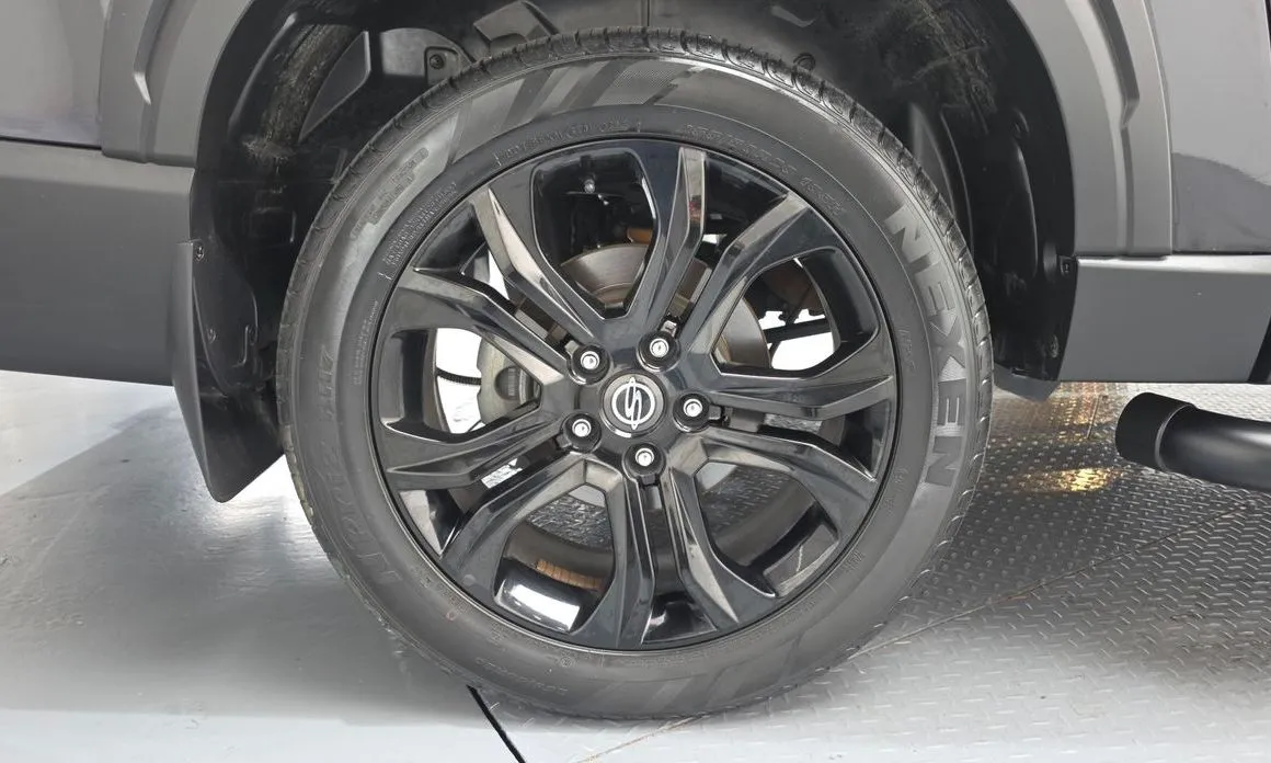 KG Mobility (Ssangyong) Rexton — фото 6