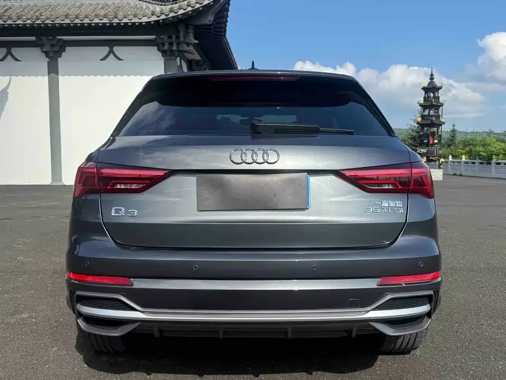 Audi Q3 — фото 3