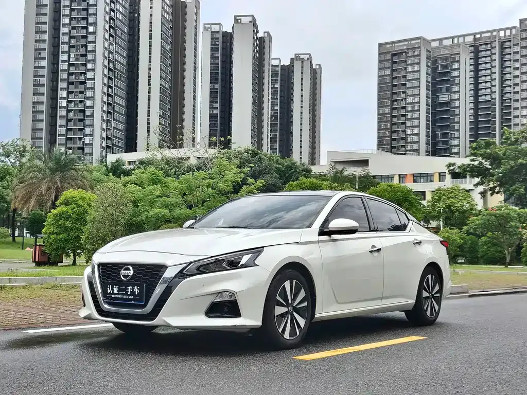 Nissan Teana — фото 7