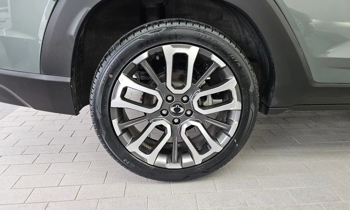 KG Mobility (Ssangyong) Torres — фото 3