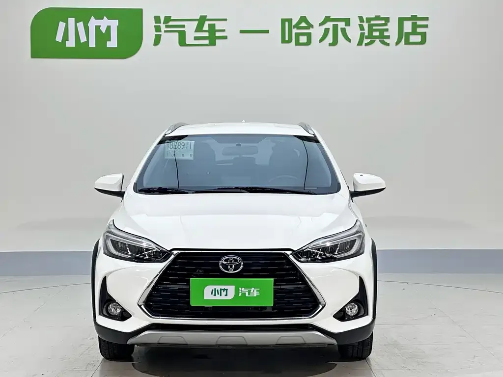 Toyota Yaris L — фото 6
