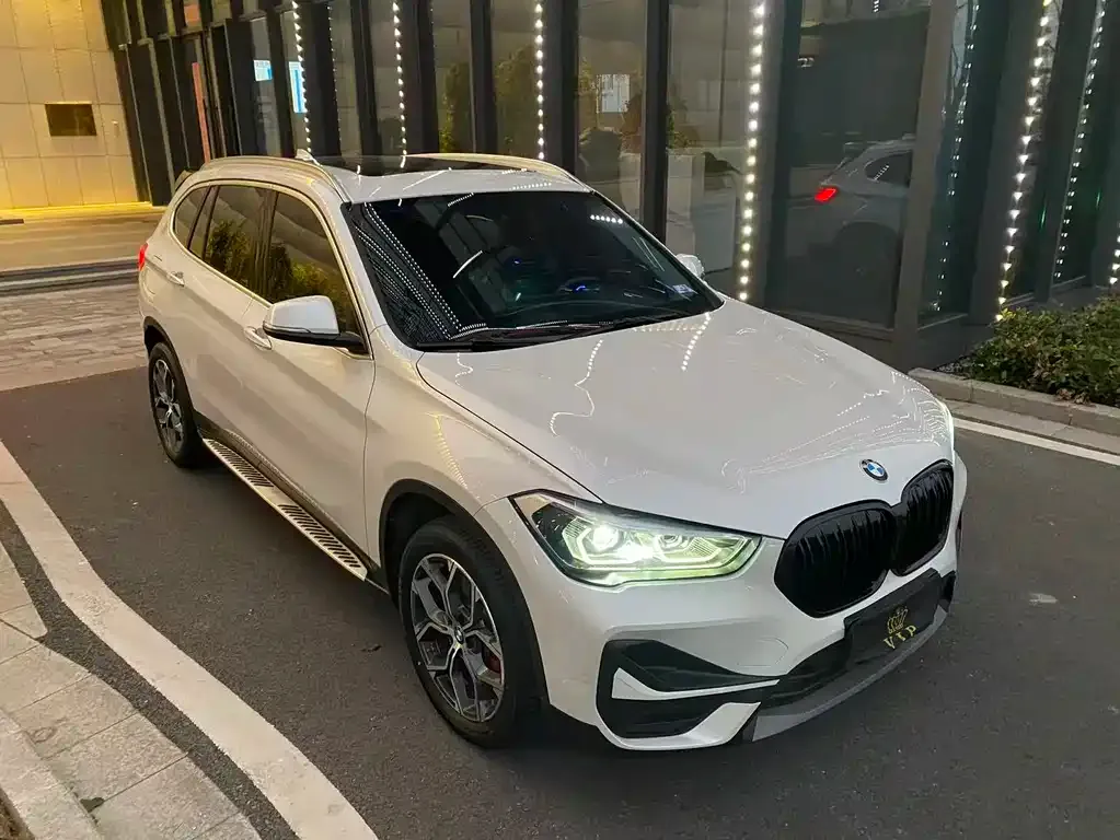 BMW X1 — фото 2