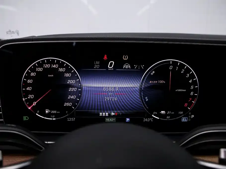 Mercedes-Benz GLE New Energy — фото 9