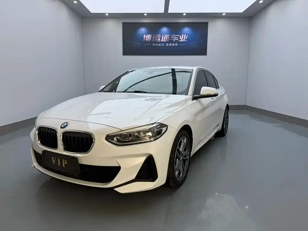 BMW 1 Series — фото 1