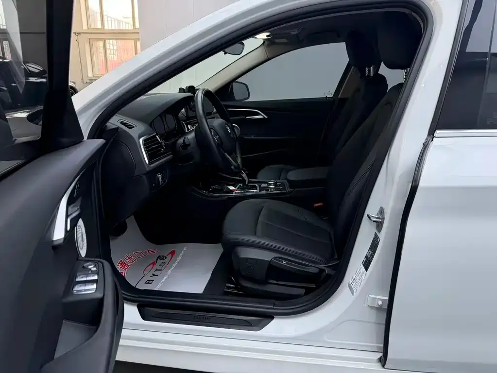 BMW 1 Series — фото 10