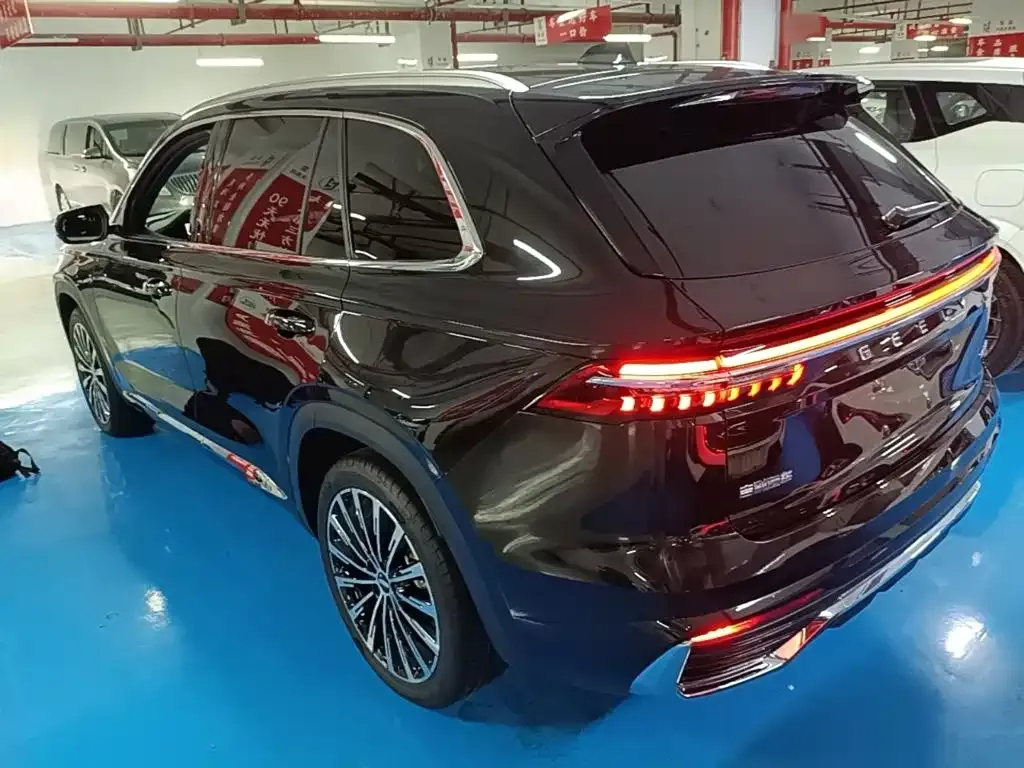 Geely Xingyue L — фото 6