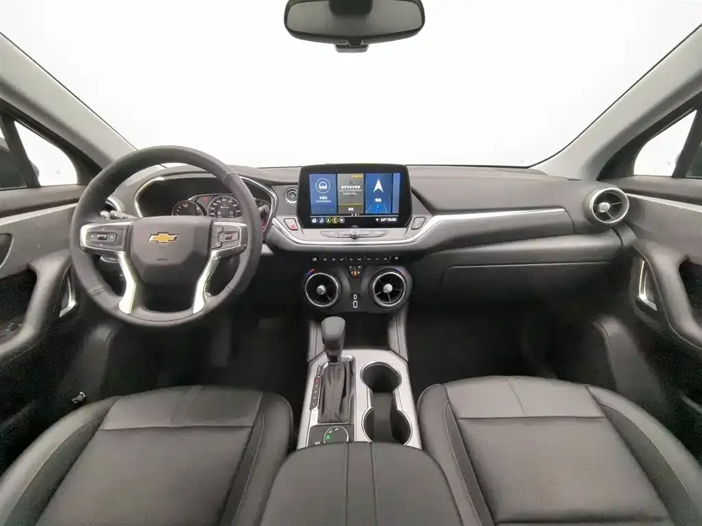 Chevrolet Blazer 2023 из CN, фото 3