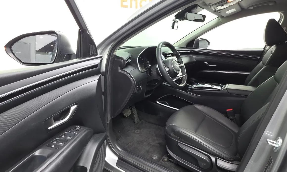 Hyundai Tucson 2023 из KR, фото 2