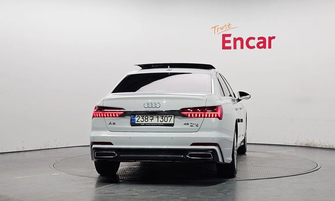 Audi A6 — фото 6