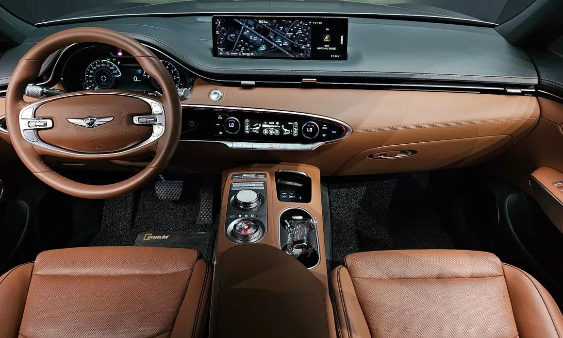 Genesis GV70 — фото 10