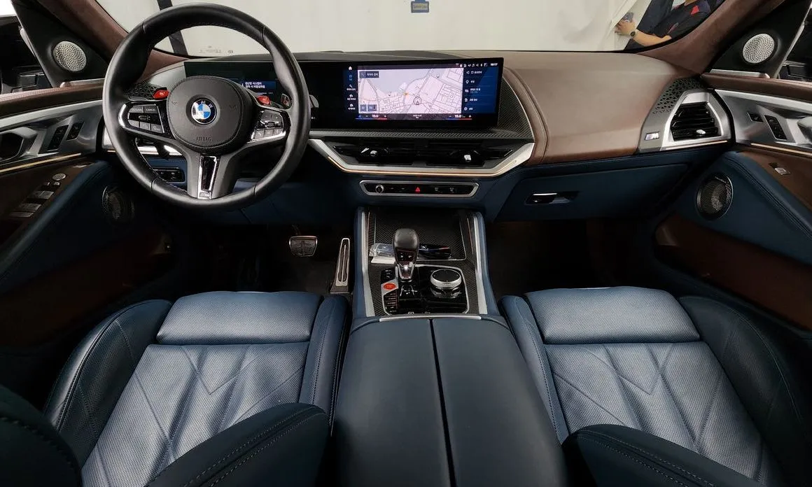BMW XM — фото 3