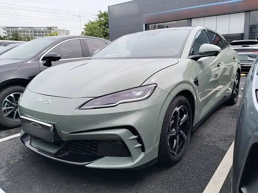 BYD Seal 06GT — фото 1