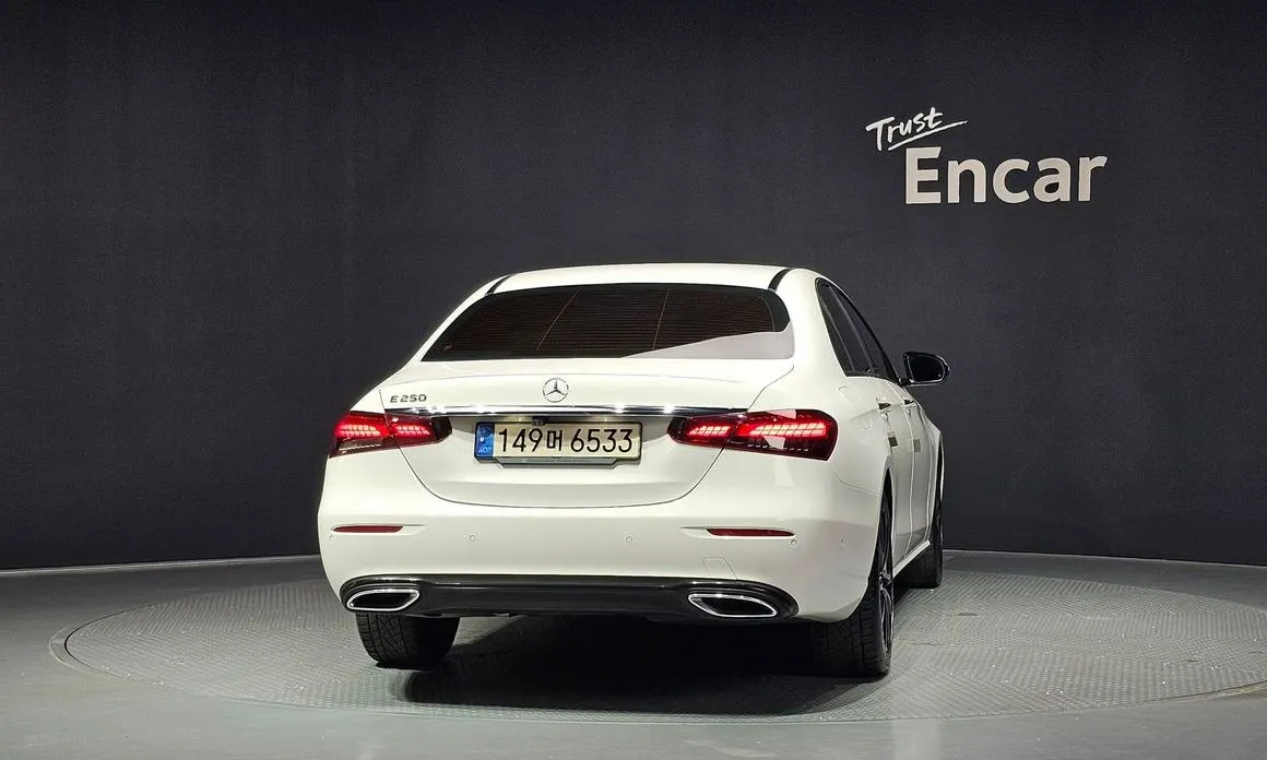 Mercedes-Benz E-Class 2021 из KR, фото 4