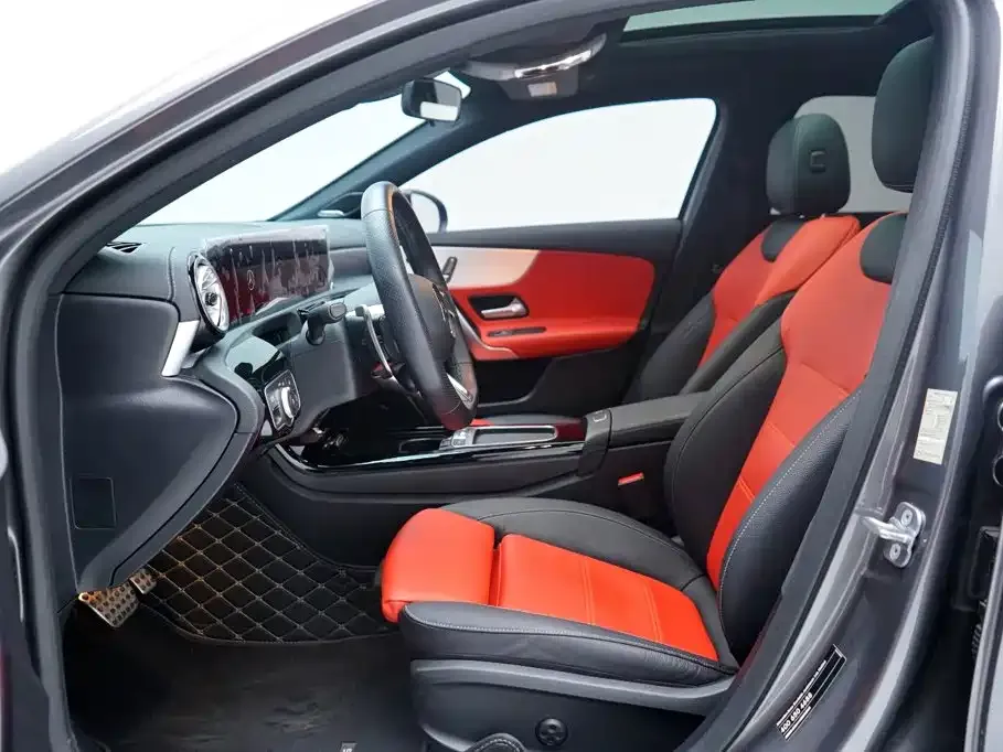 Mercedes-Benz A-Class AMG — фото 10