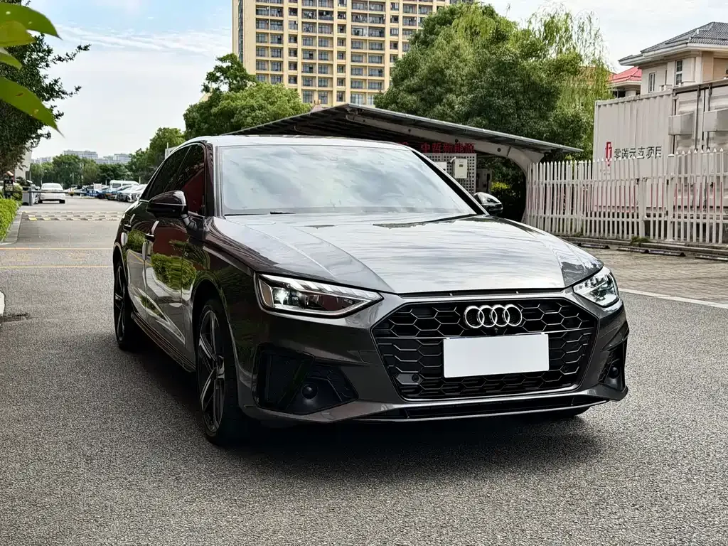 Audi A4L 2025 из CN, фото 9