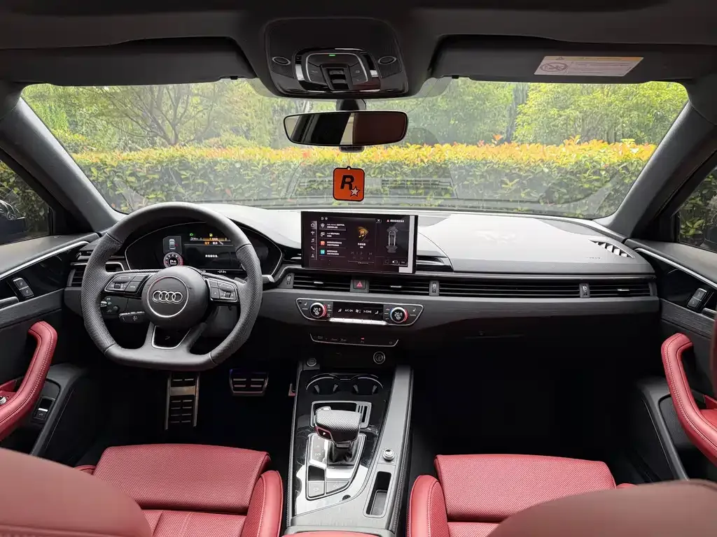 Audi A4L 2025 из CN, фото 3