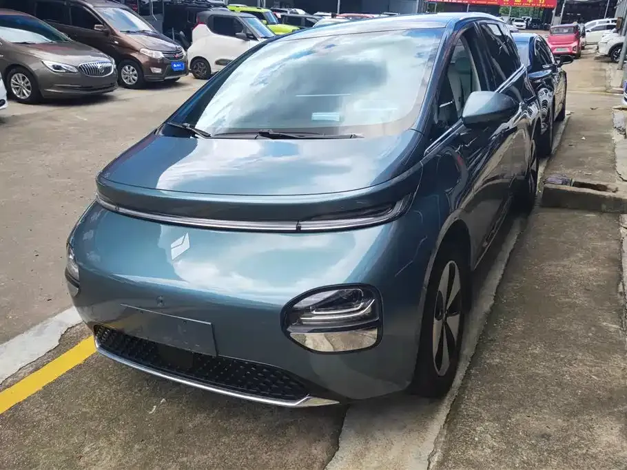Baojun Yunduo — фото 1
