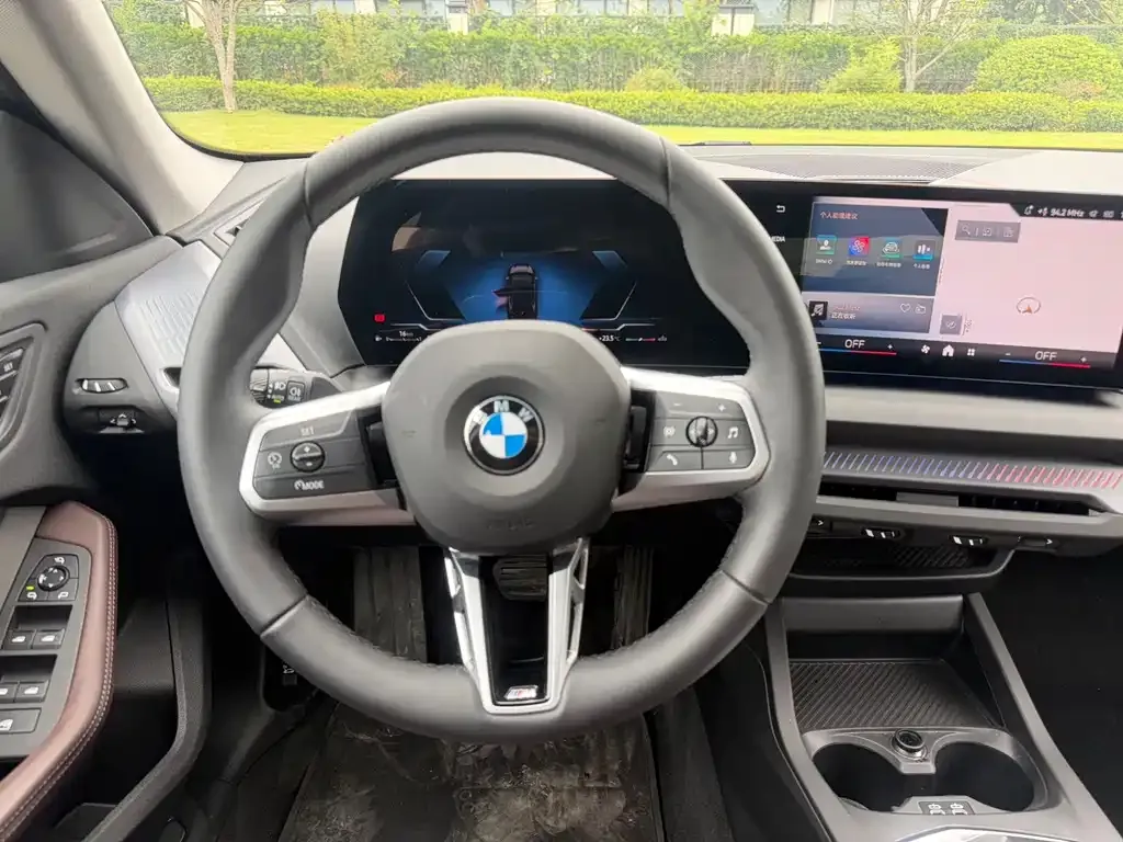 BMW 2 Series 2025 из CN, фото 4