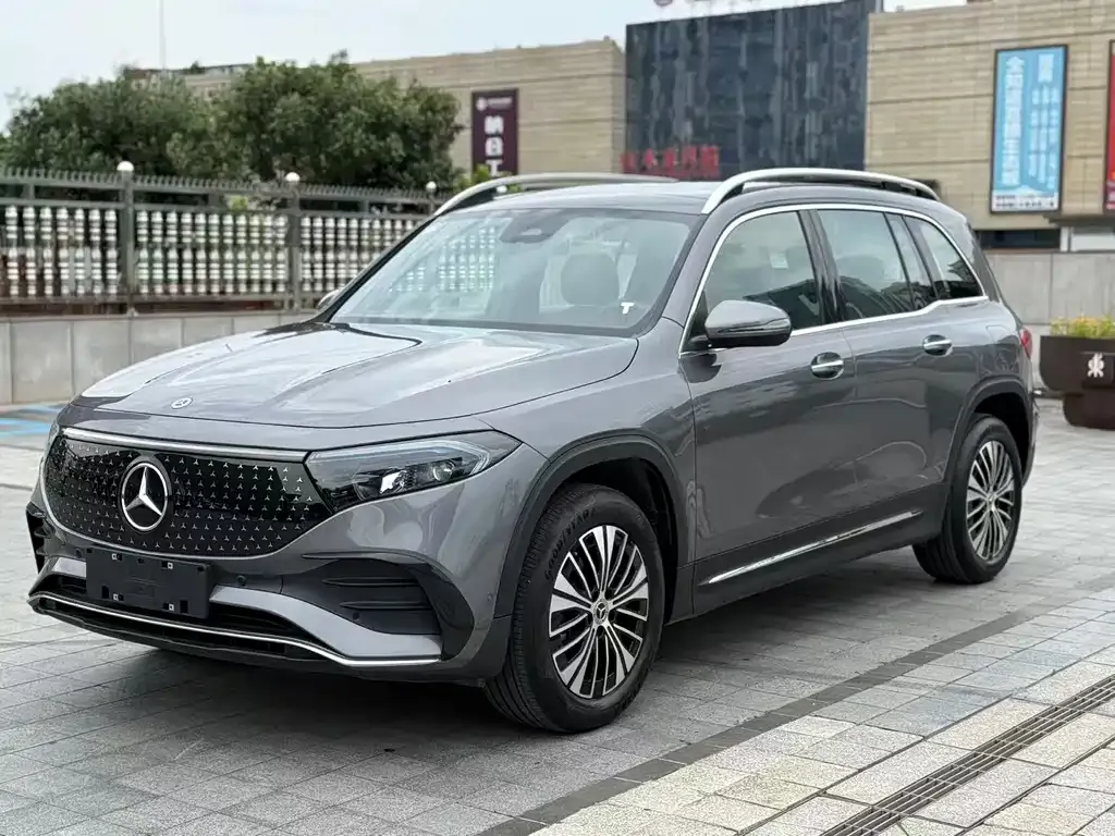 Mercedes-Benz EQB