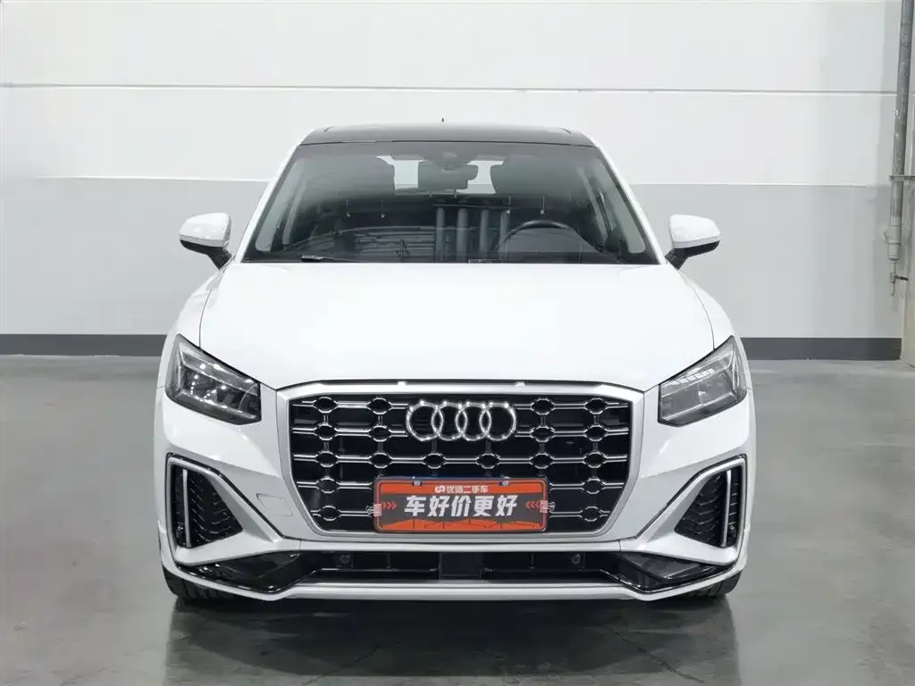 Audi Q2L 2023 из CN, фото 9
