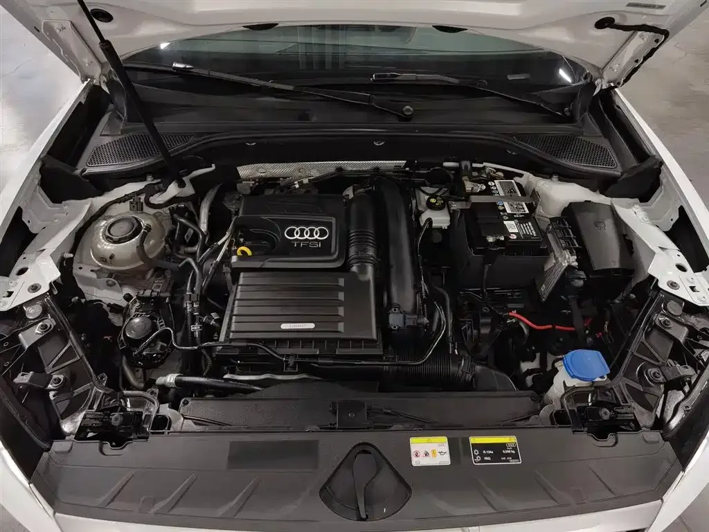 Audi Q2L 2023 из CN, фото 10