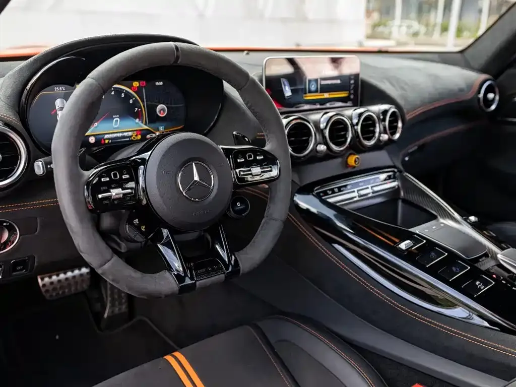 Mercedes-Benz AMG GT — фото 2