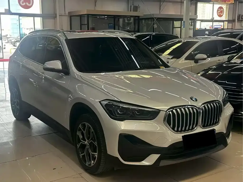 BMW X1 — фото 4