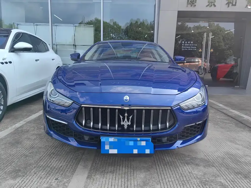 Maserati Ghibli — фото 6