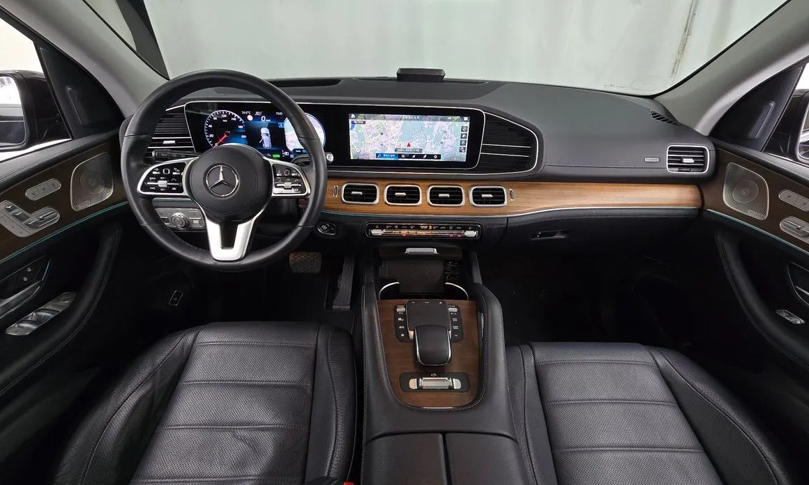 Mercedes-Benz GLE-Class — фото 7