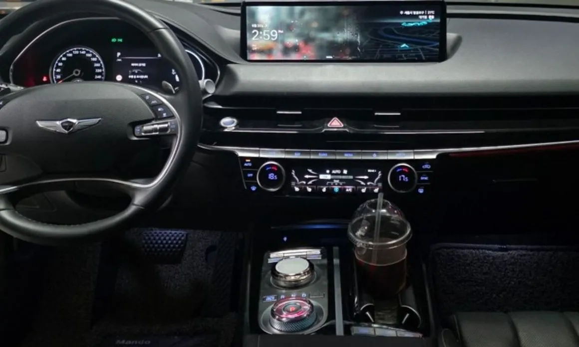 Genesis G80 2023 из KR, фото 3