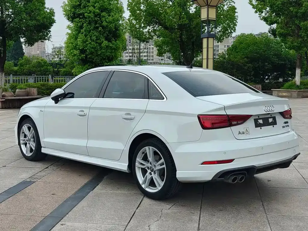 Audi A3 — фото 9