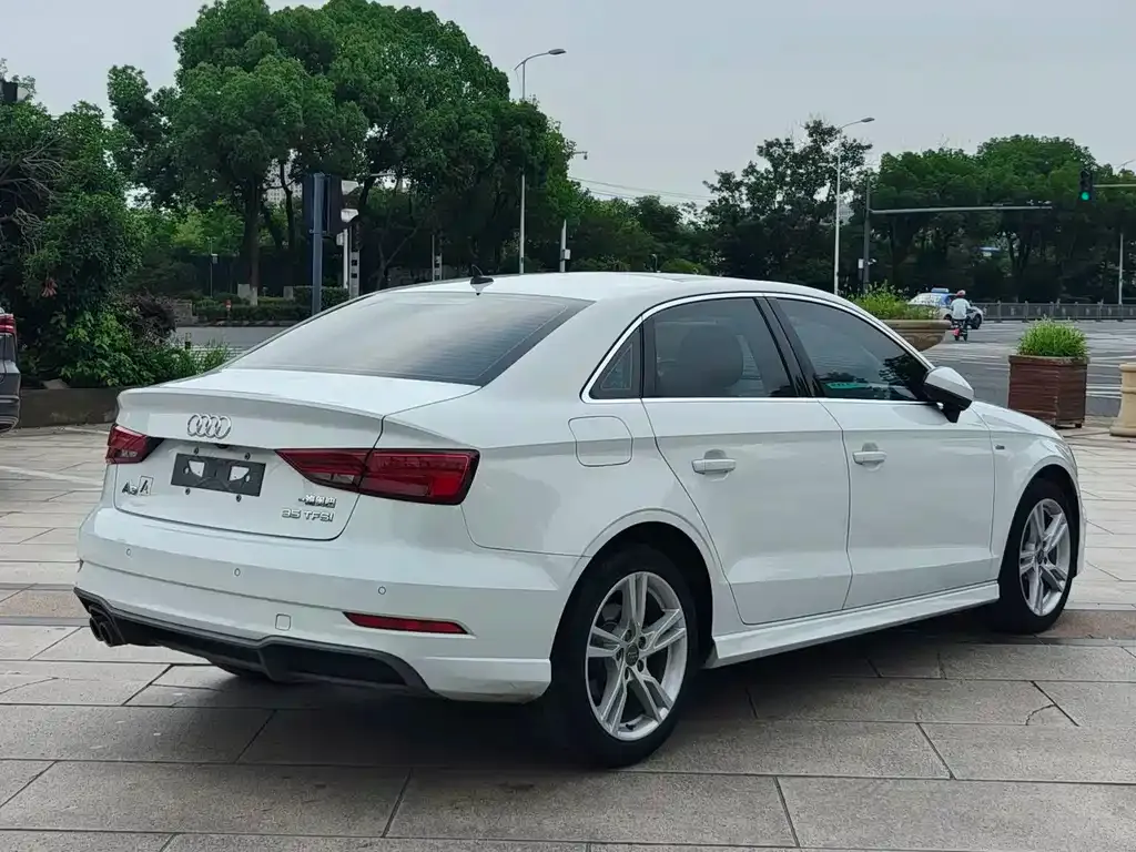 Audi A3 — фото 6
