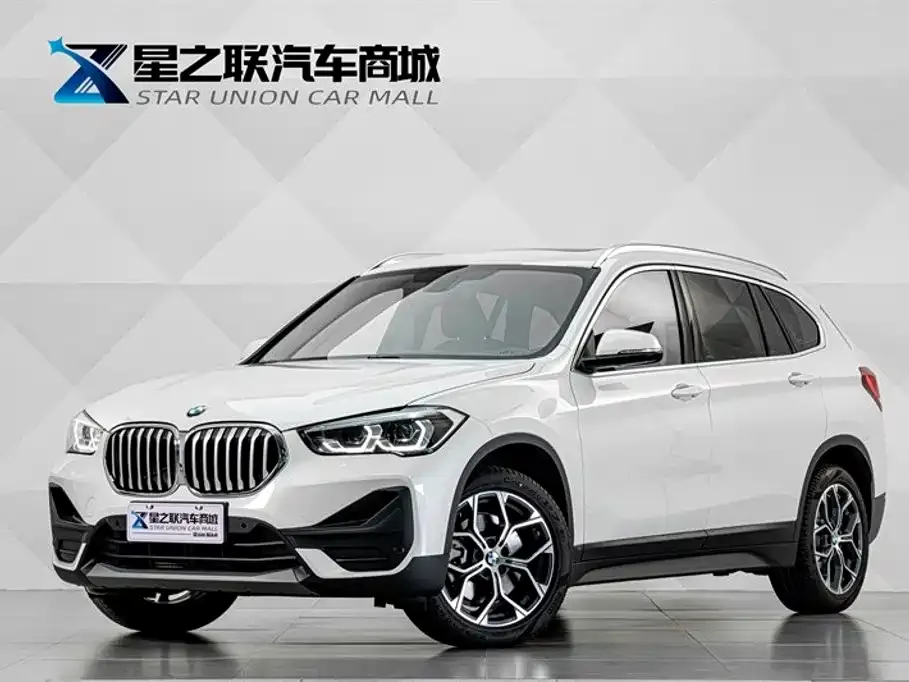 BMW X1 — фото 1