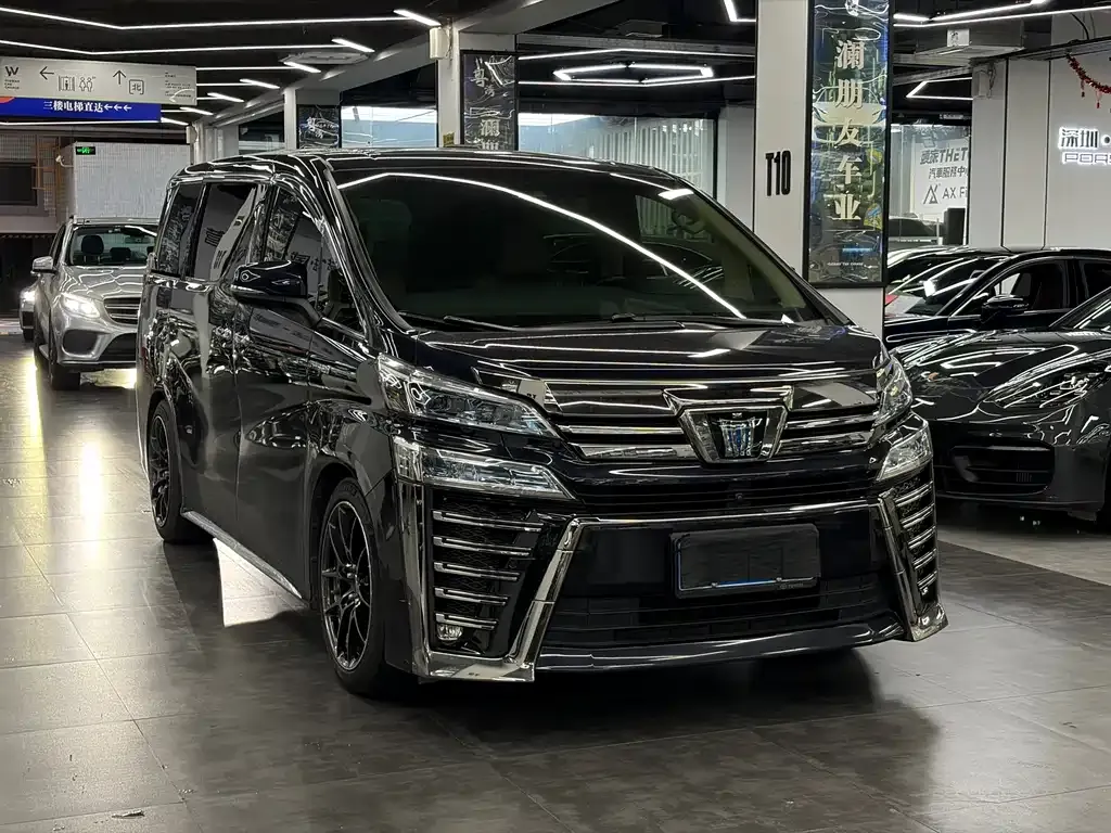 Toyota Vellfire — фото 5