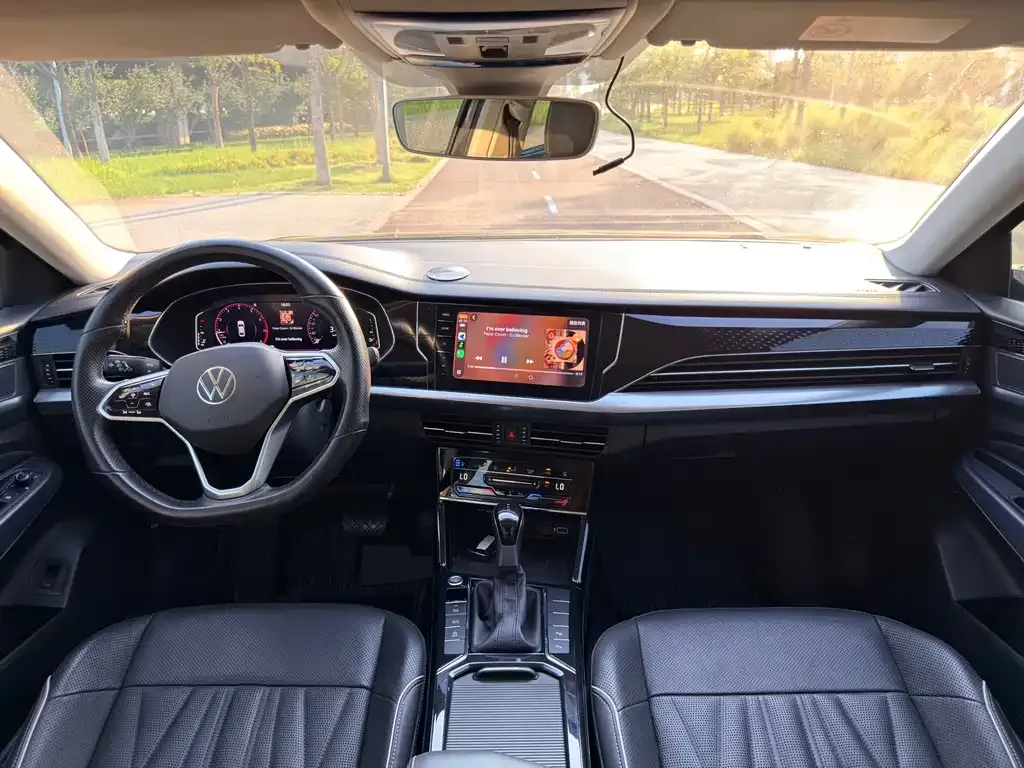Volkswagen Passat — фото 6