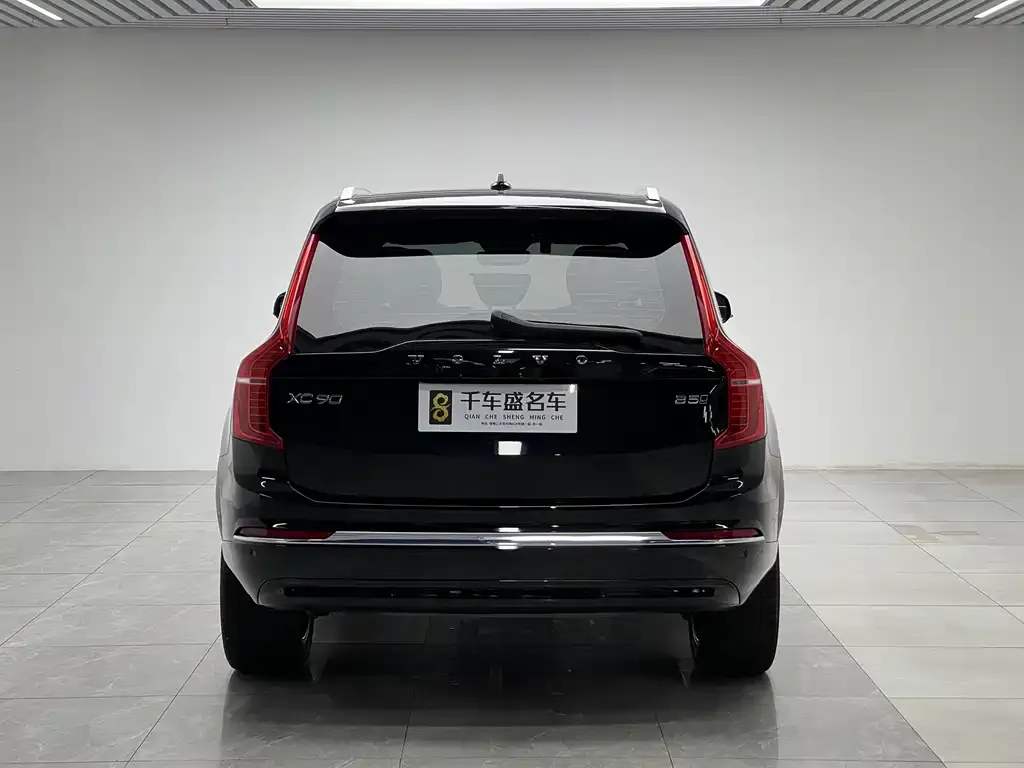 Volvo XC90 — фото 3