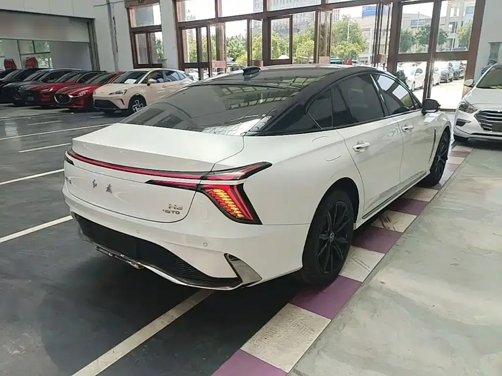 Hongqi H6 — фото 10
