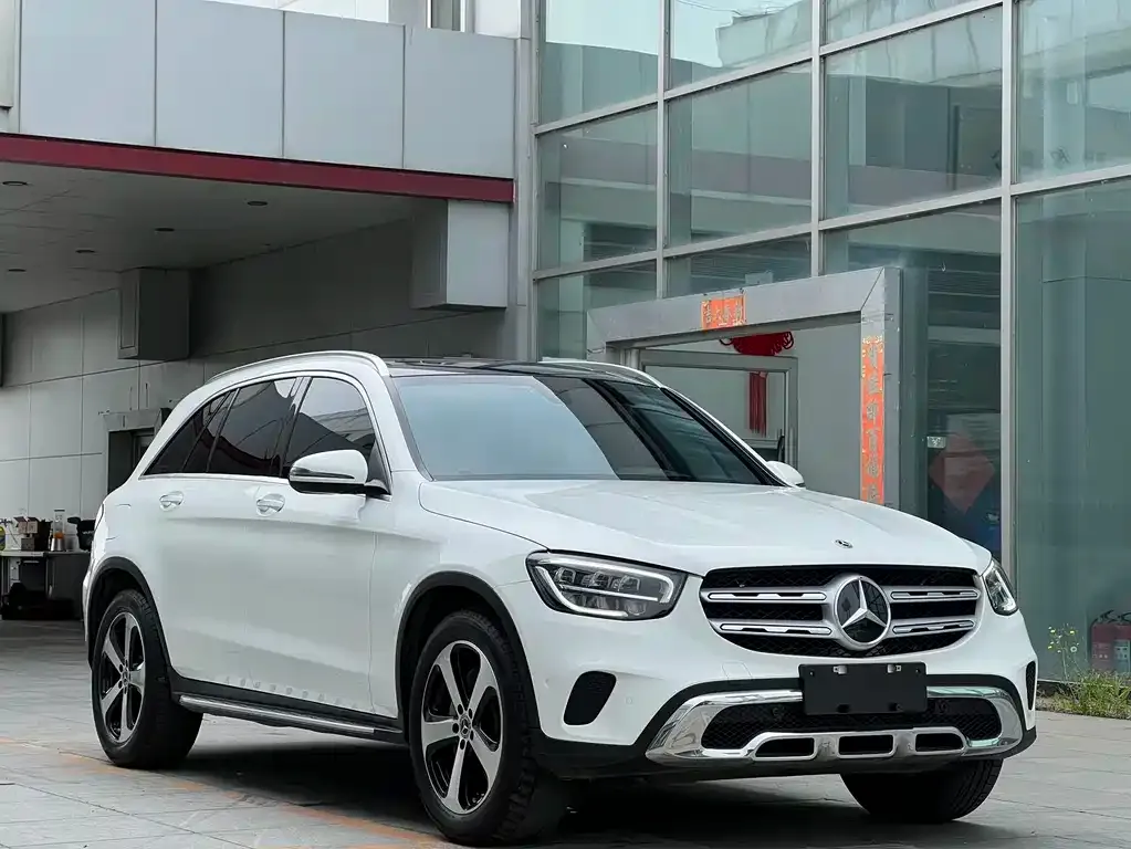 Mercedes-Benz GLC — фото 10