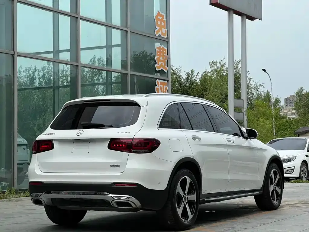 Mercedes-Benz GLC — фото 9