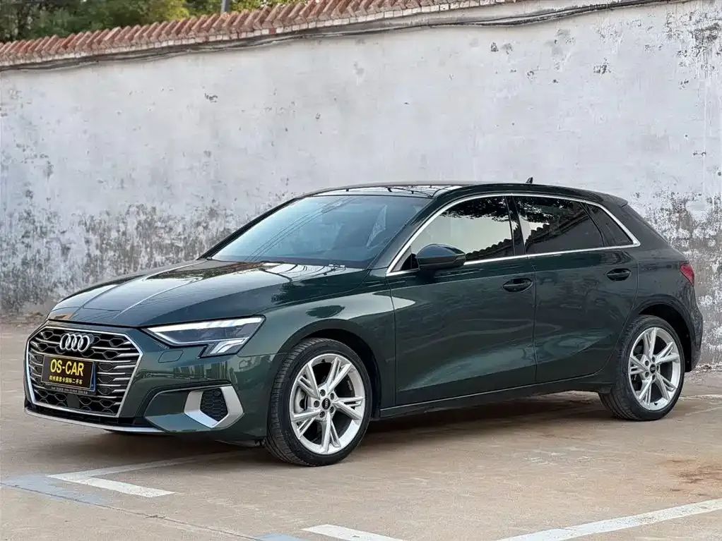Audi A3 — фото 1