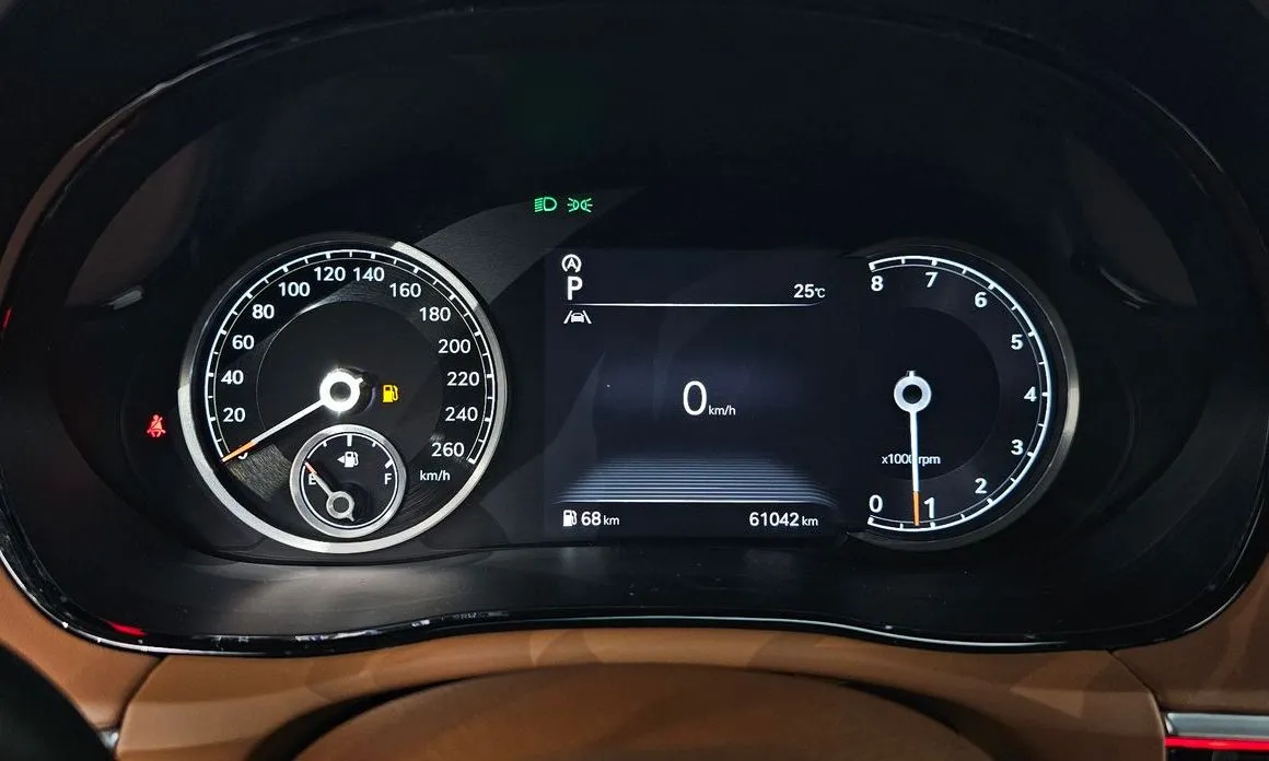 Genesis GV70 2023 из KR, фото 2