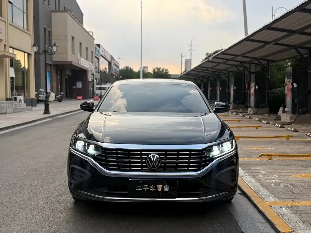 Volkswagen Passat — фото 2