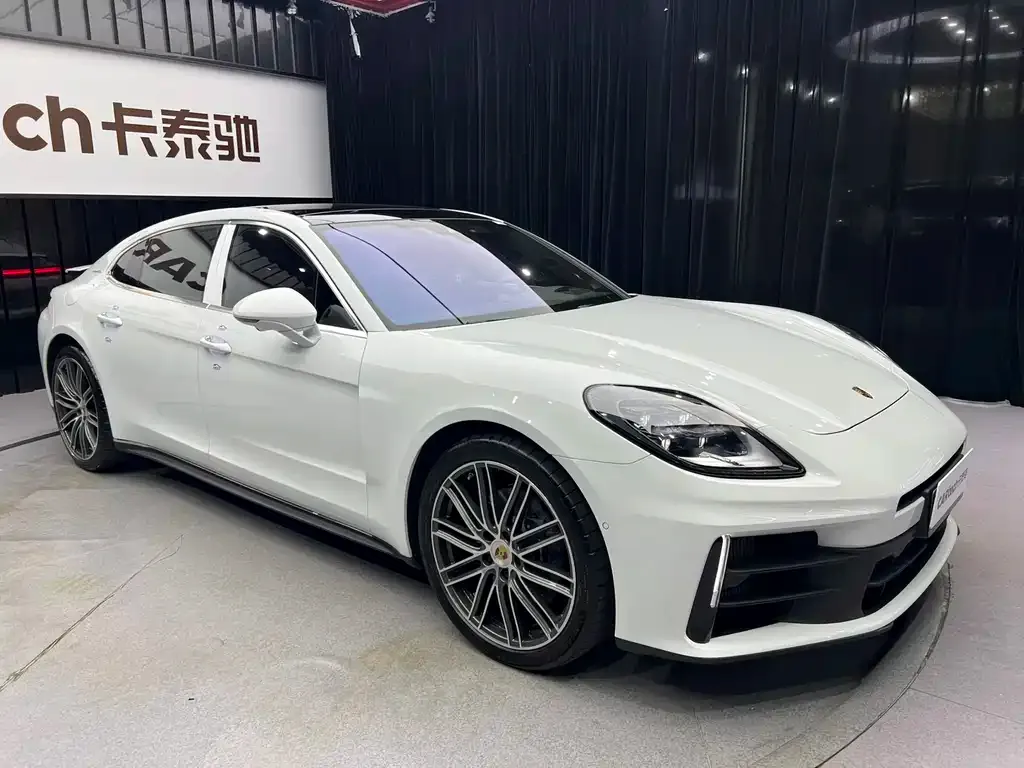 Porsche Panamera — фото 4