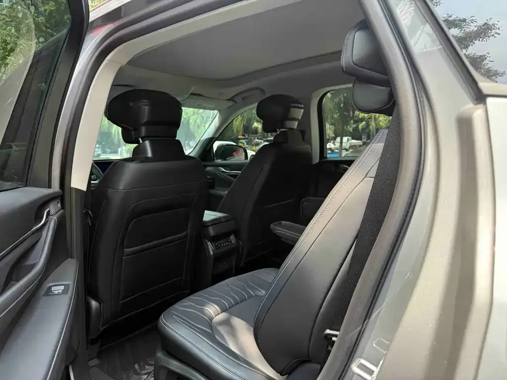 Ford Edge — фото 4