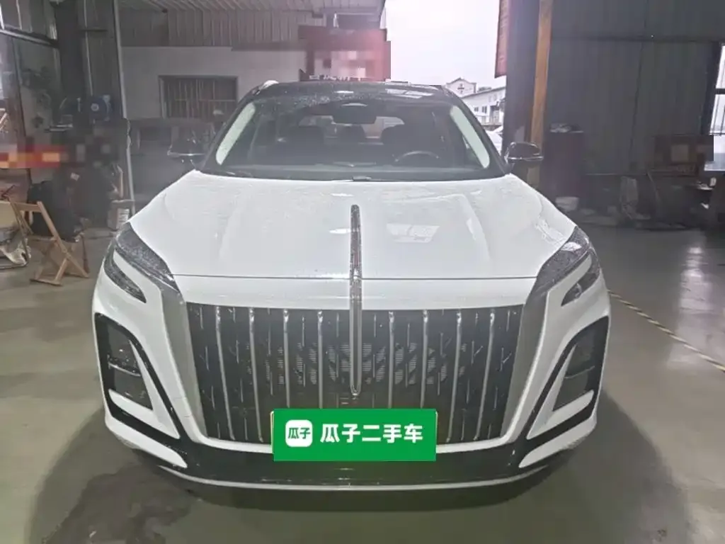 Hongqi HS3 PHEV — фото 3