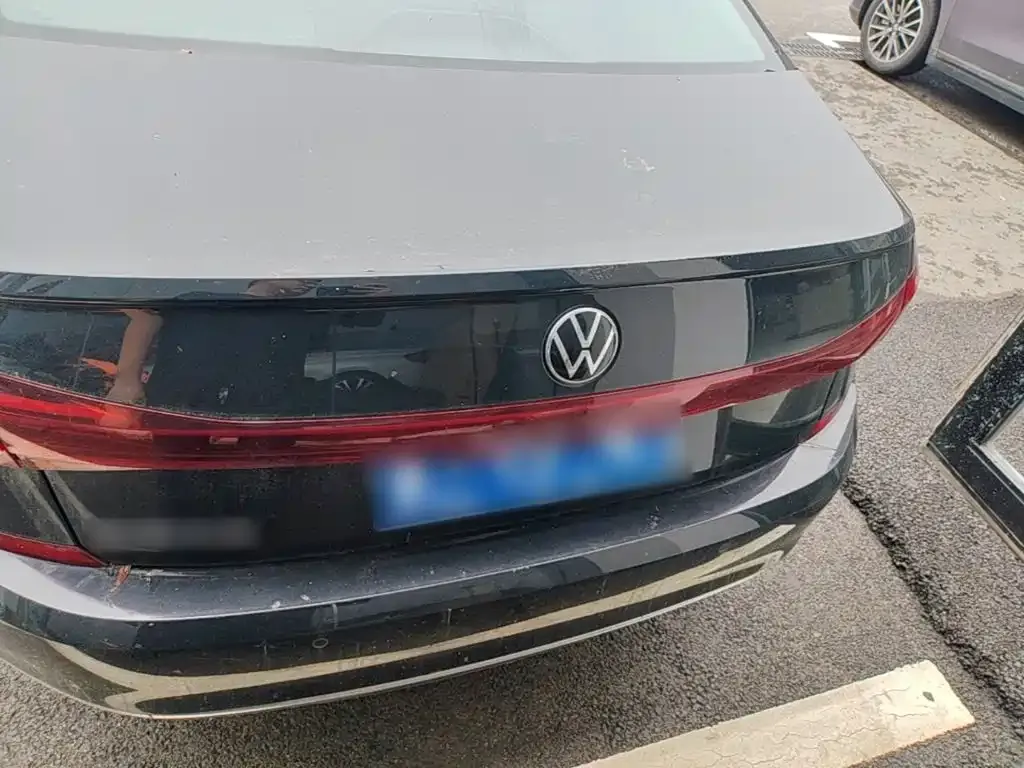 Volkswagen Passat — фото 4