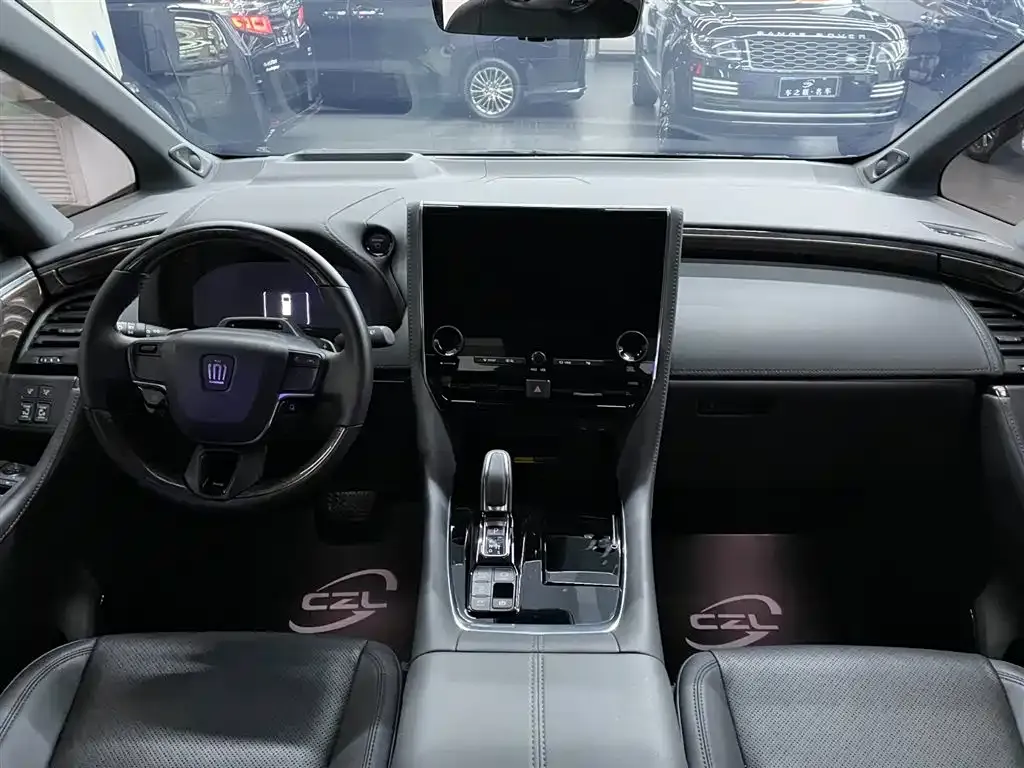 Toyota Vellfire — фото 5