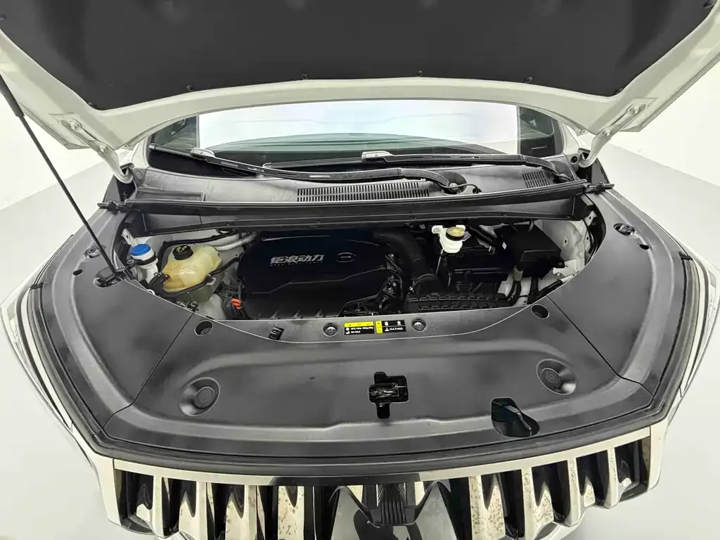 GAC Motor Trumpchi M8 — фото 8