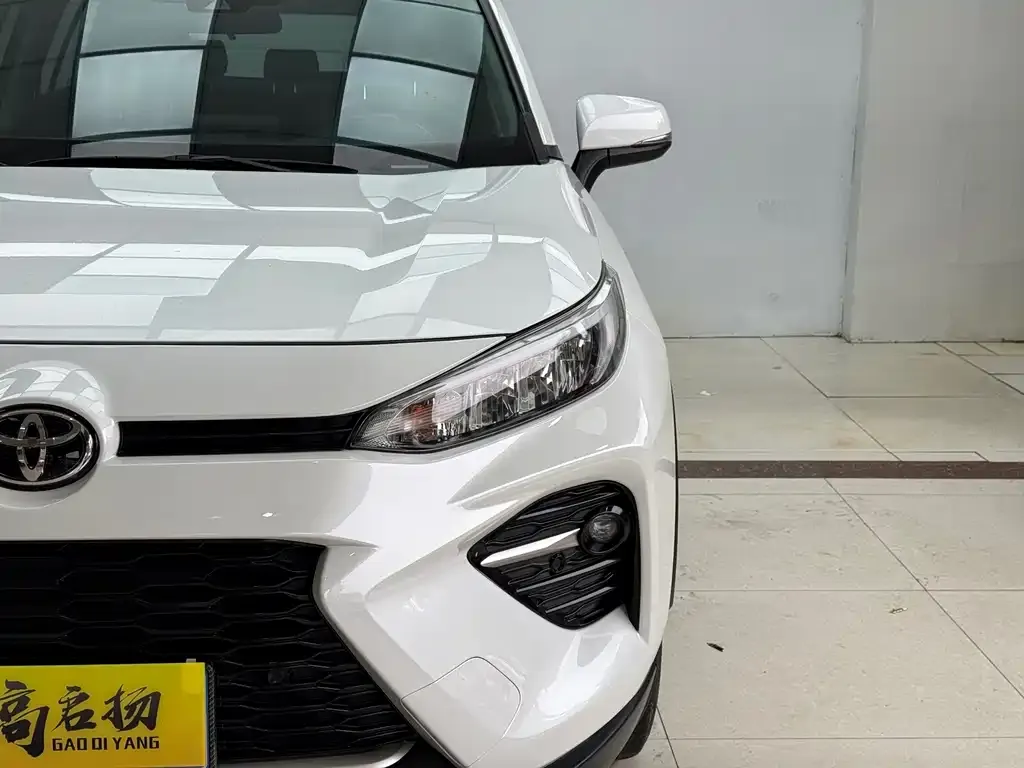 Toyota Wildlander 2024 из CN, фото 2
